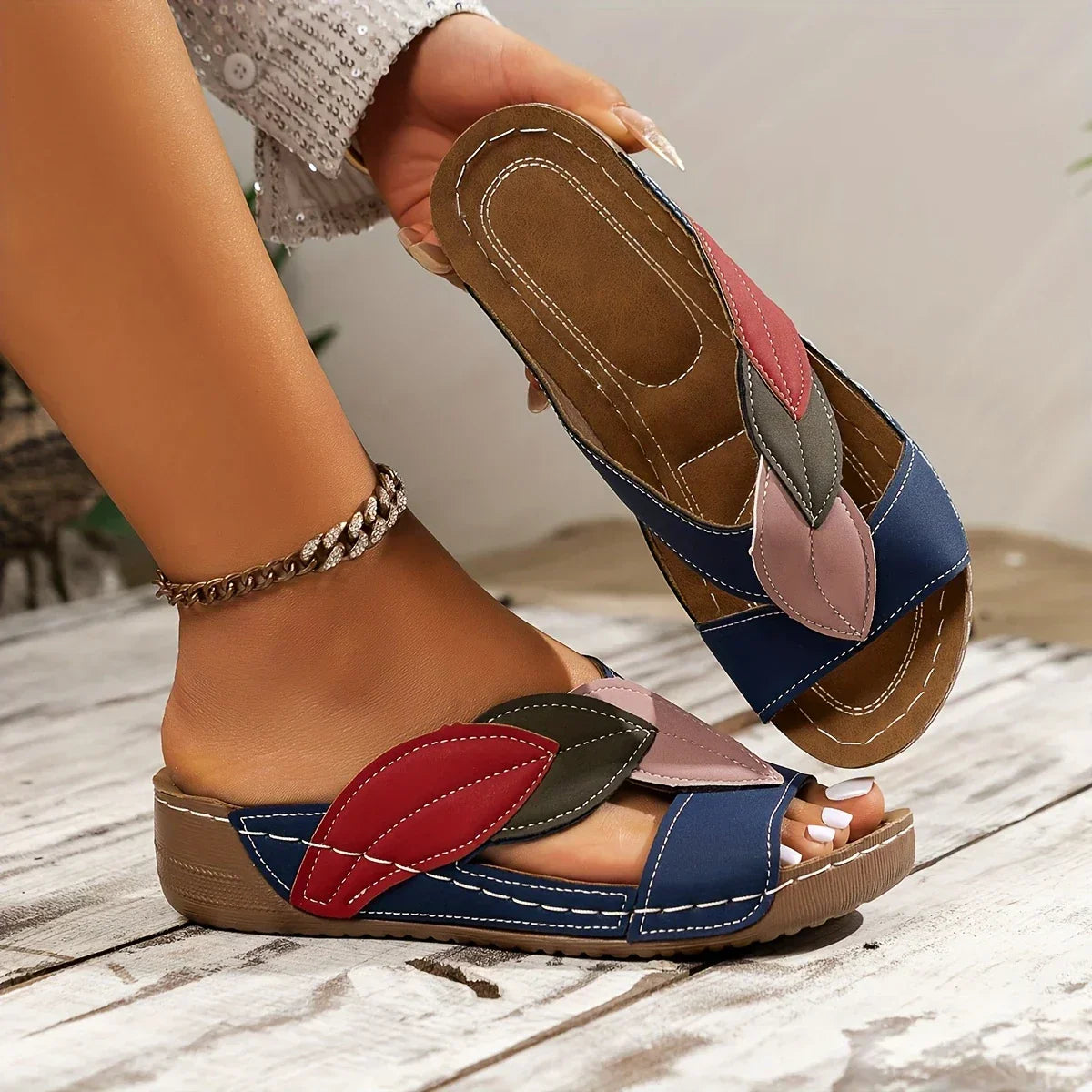 Ilona - Slip-On Szandálok